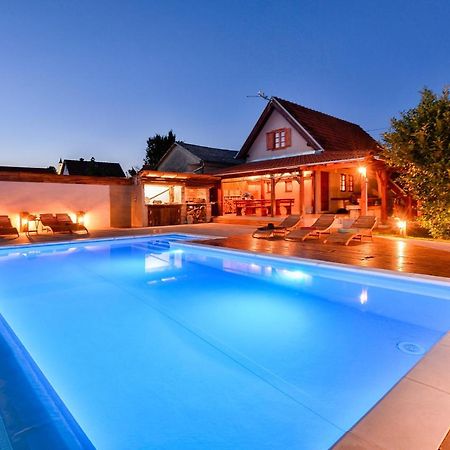 Holiday Home Dika Sveti Martin Na Muri Ngoại thất bức ảnh