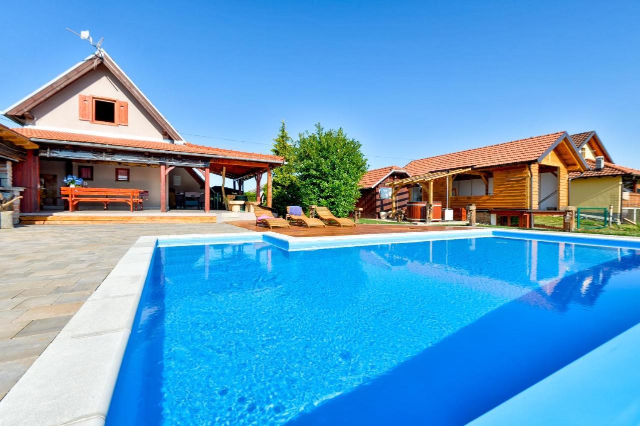Holiday Home Dika Sveti Martin Na Muri Ngoại thất bức ảnh