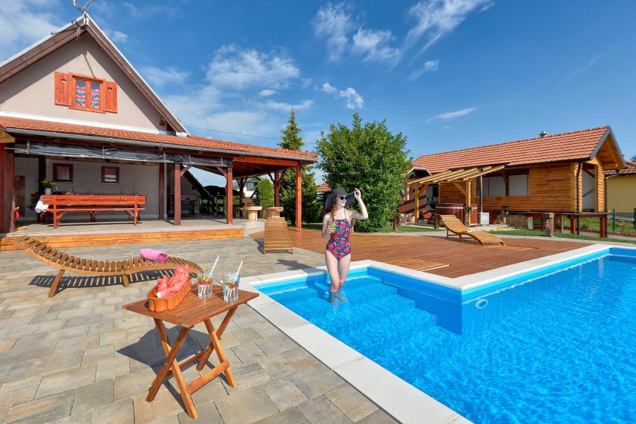 Holiday Home Dika Sveti Martin Na Muri Ngoại thất bức ảnh