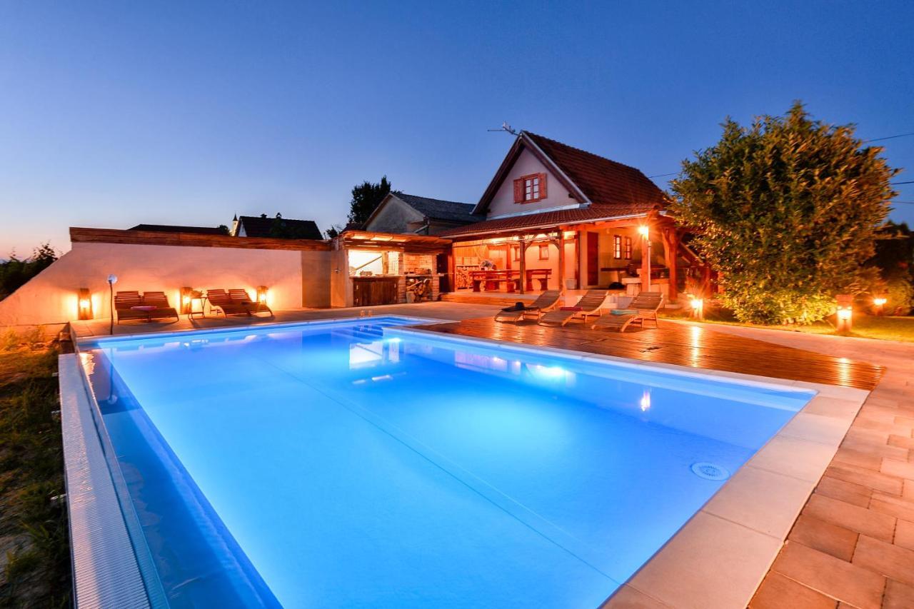 Holiday Home Dika Sveti Martin Na Muri Ngoại thất bức ảnh