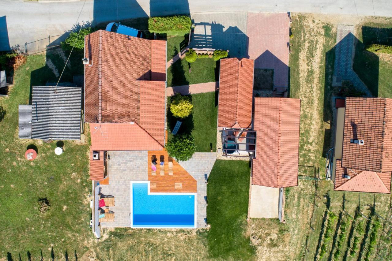 Holiday Home Dika Sveti Martin Na Muri Ngoại thất bức ảnh