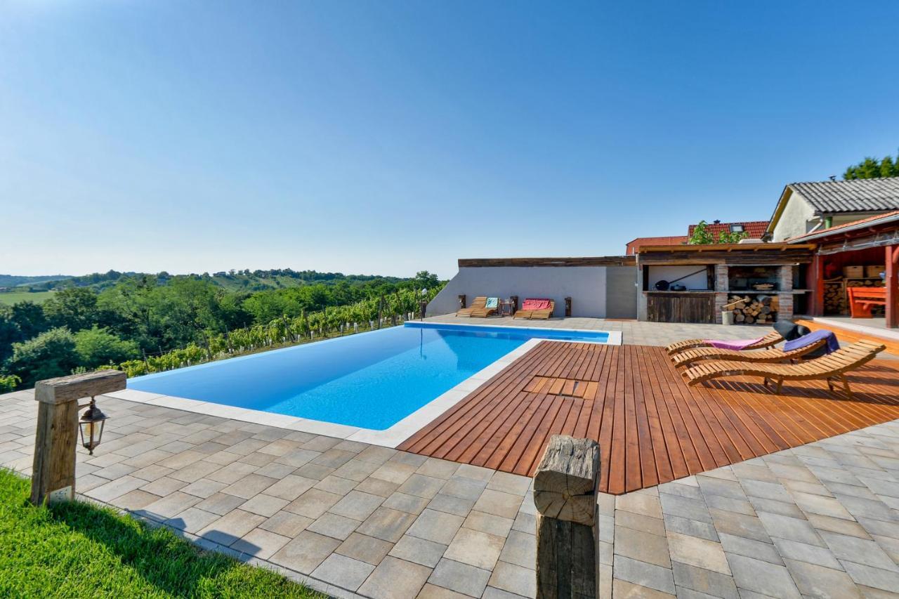 Holiday Home Dika Sveti Martin Na Muri Ngoại thất bức ảnh