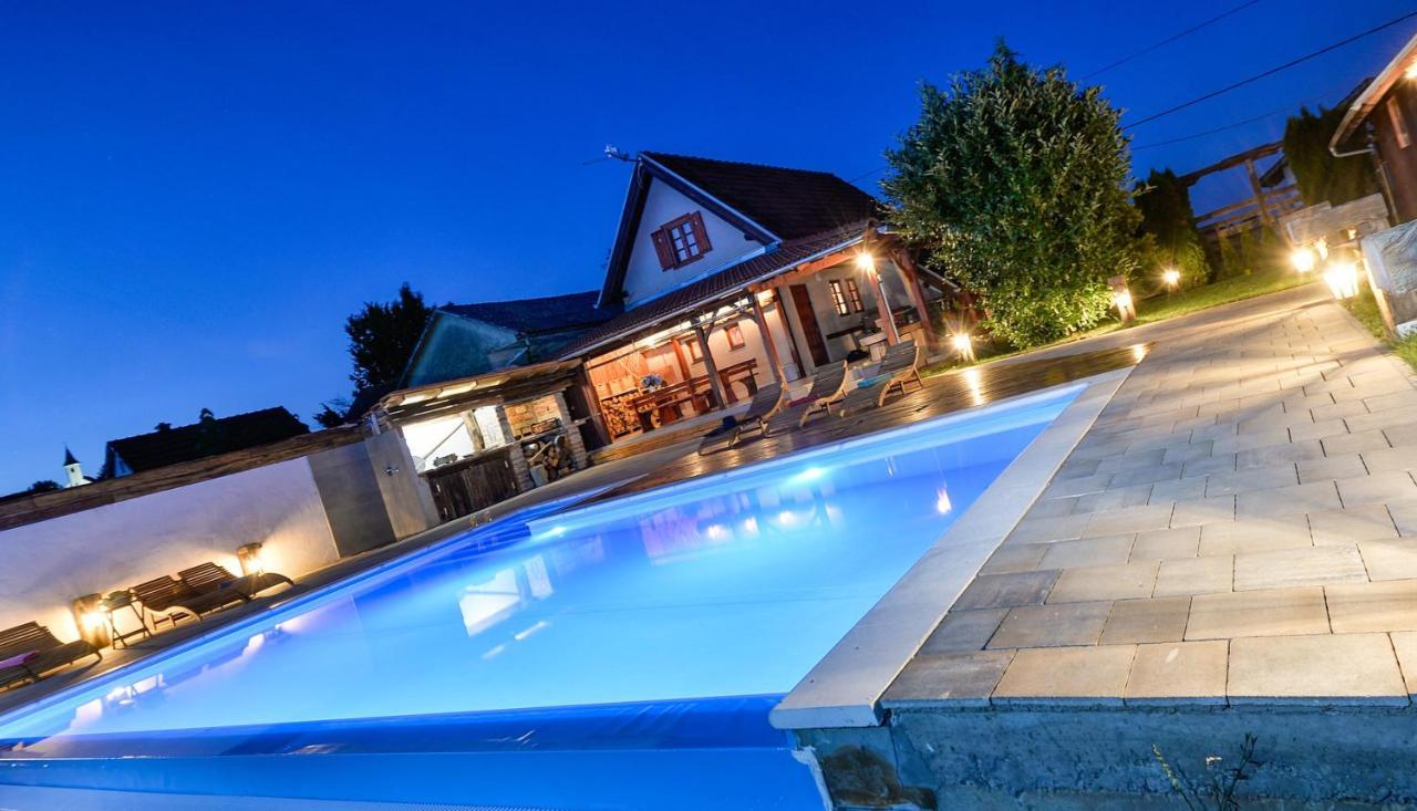 Holiday Home Dika Sveti Martin Na Muri Ngoại thất bức ảnh